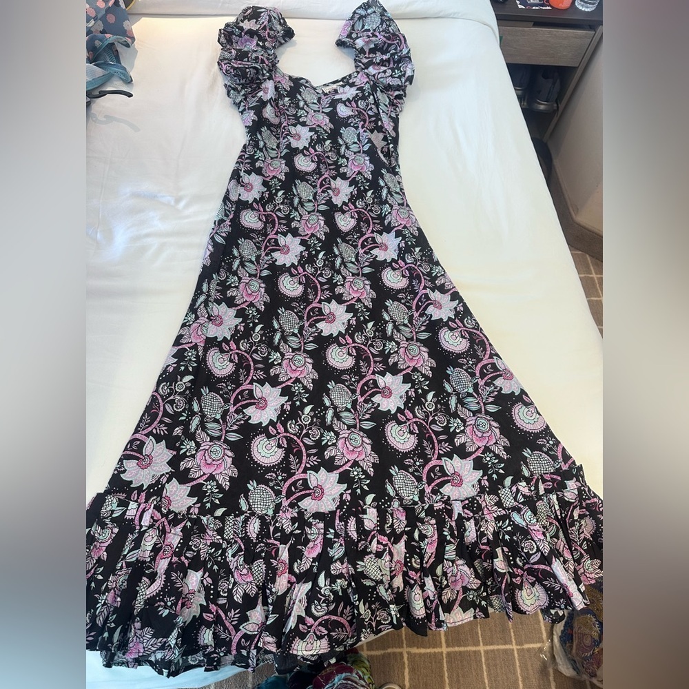 Mille resort & travel Clara cotton ruffle midi dress in tropical night. Size S - Picture 2 of 8
